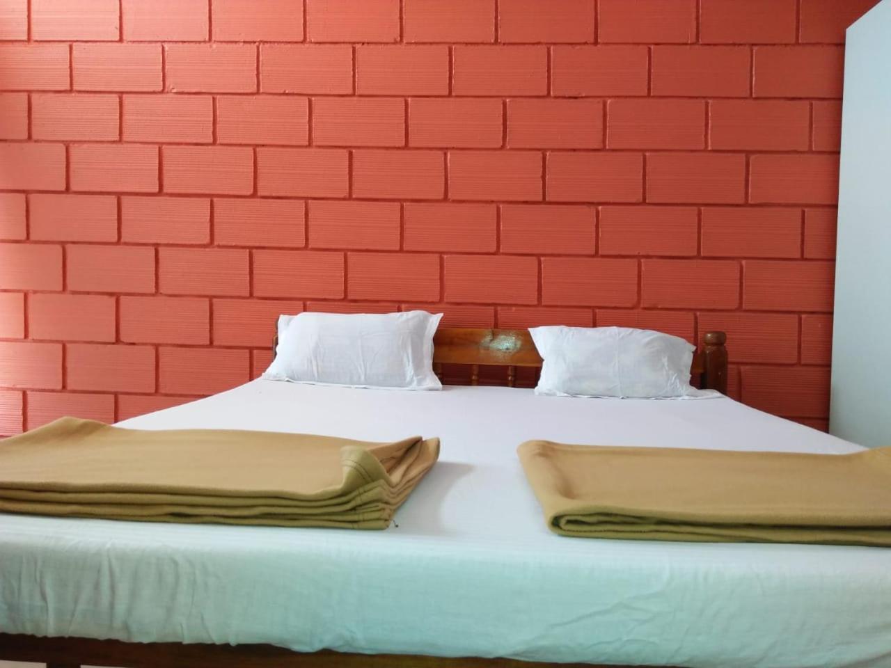 Shanthi Krishna Residency Gokarna  Bilik gambar